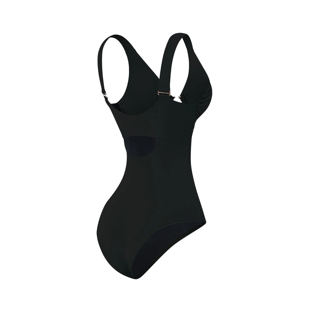 swimsuit One-piece with ironwork on neckline. Ref. 528025 Fajitexinternacional